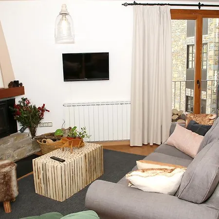 Apartaments Lo Paller Valencia D'Aneu Room photo